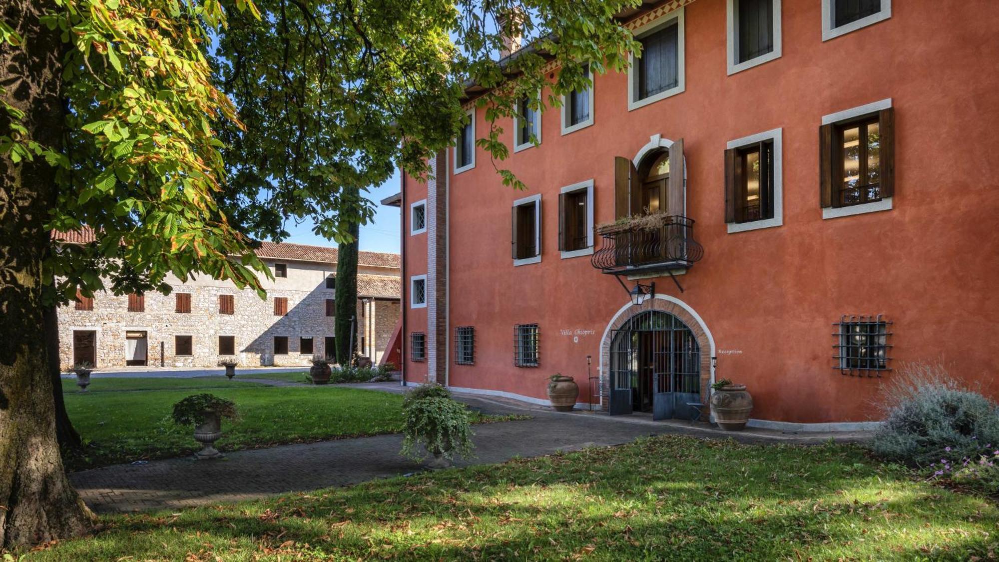Villa Chiopris Kültér fotó